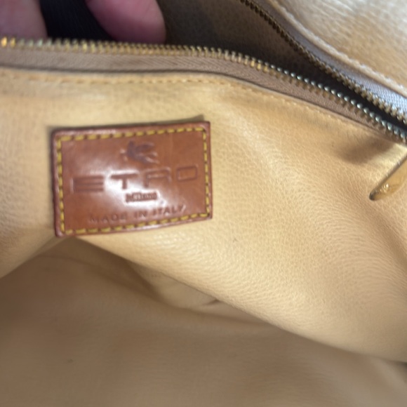 Etro Elegant Brown Leather Handbag - Picture 16 of 16